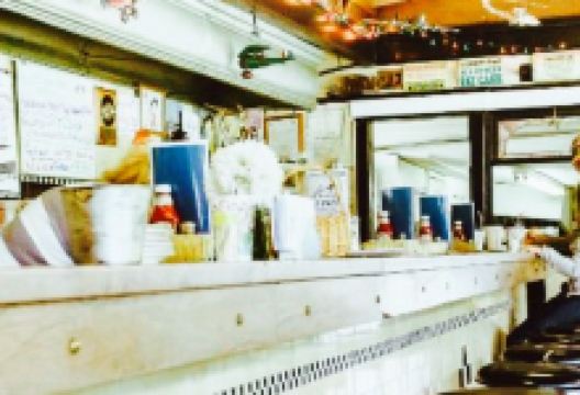 Airport Diner Shirley美食图片