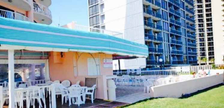 St. Clements Beach Bar & Grill