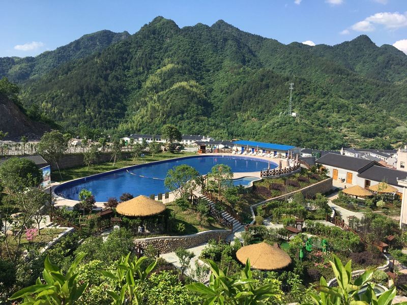 大盘山温泉山庄