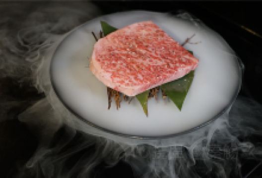 极炙·日式炭火烧肉(广百店)美食图片