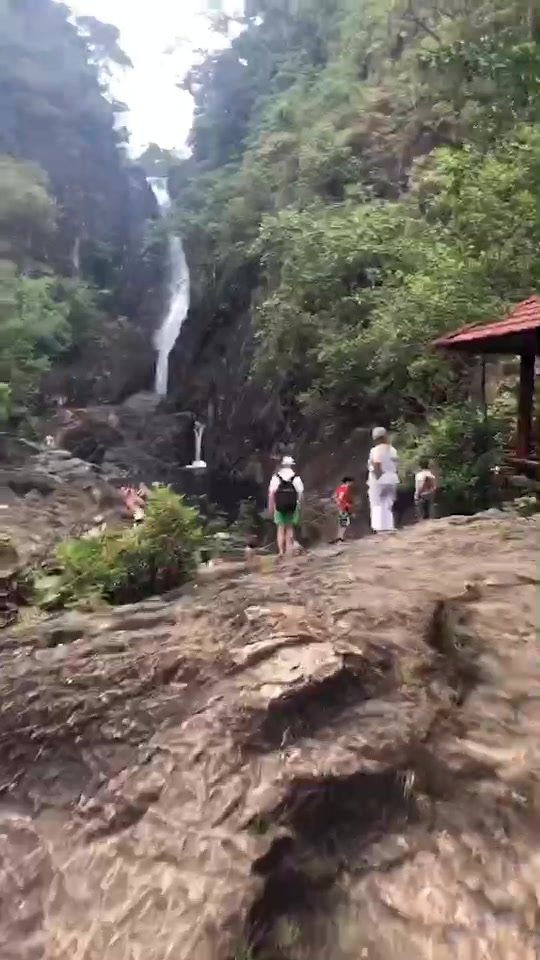 Khlong Phlu Waterfall