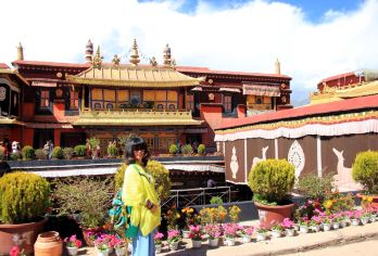 西藏拉萨大昭寺一日游【可选拼团/包导游服务/深度1H讲解】【[品质保障]全程1小时专业讲解，不打擦边球，请区别于低价团！】