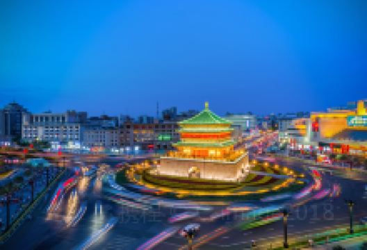 西安钟楼景点图片