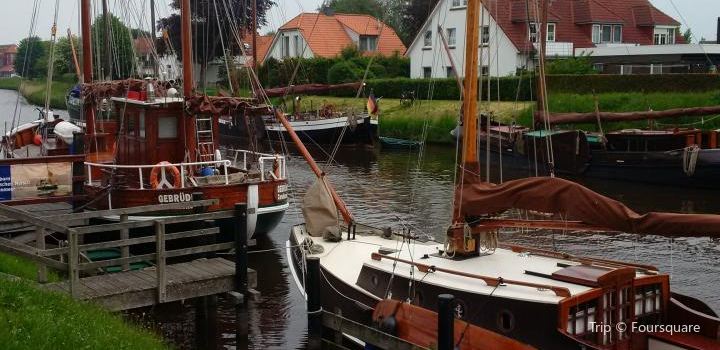 Hafen Carolinensiel Travel Guidebook Must Visit Attractions In