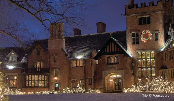 Stan Hywet Hall And Gardens Travel Guidebook Must Visit