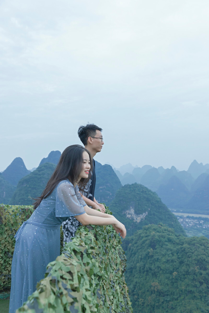 阳朔婚纱照_桂林阳朔图片(3)