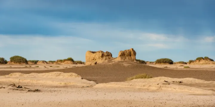 額濟納旗綠城遺址