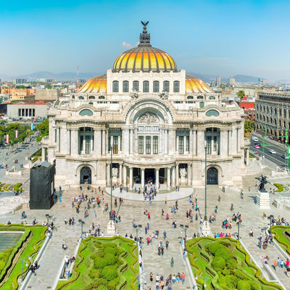 墨西哥墨西哥城墨西哥城国家艺术宫+宪法广场+大神庙+国家宫一日游