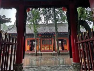 宝鸡这个县也有个诸葛亮庙 雨后仿佛加了一层美颜“滤镜”