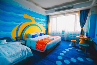 昆明机场1小时，云南新开亲子海洋酒店，宅在酒店就遇见海豚