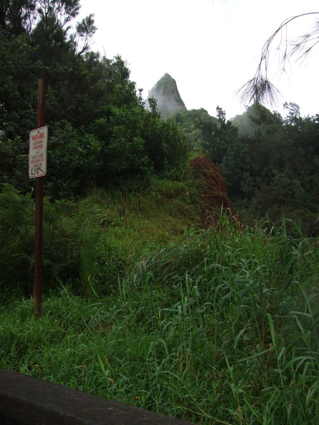 Nu'uanu Pali Lookout