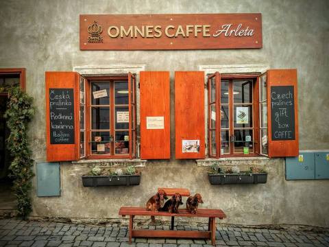 Omnes Caffe Arleta餐厅图片