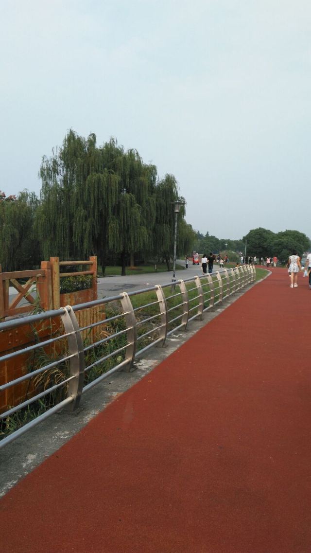 Yangcheng Lake Water Park