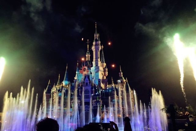 Ignite the Dream - A Nighttime Spectacular of Magic and Light
