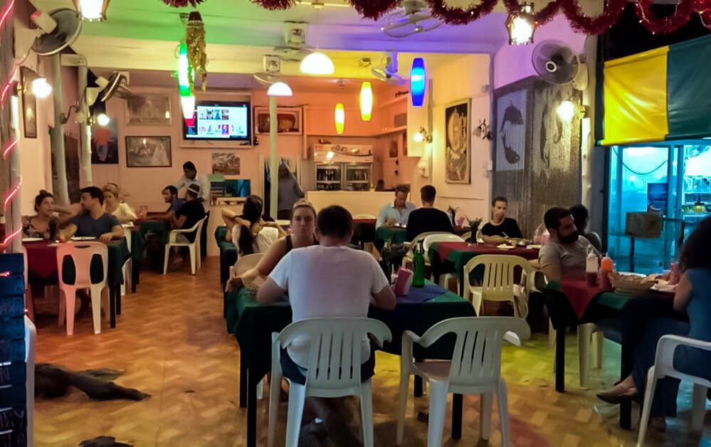 Kohinoor Indian Restaurant & Pizza