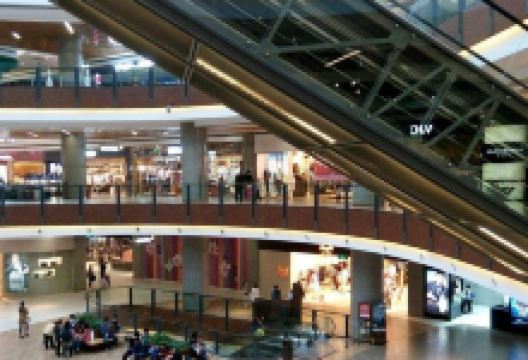 8号仓奥特莱斯(民康路店)购物图片