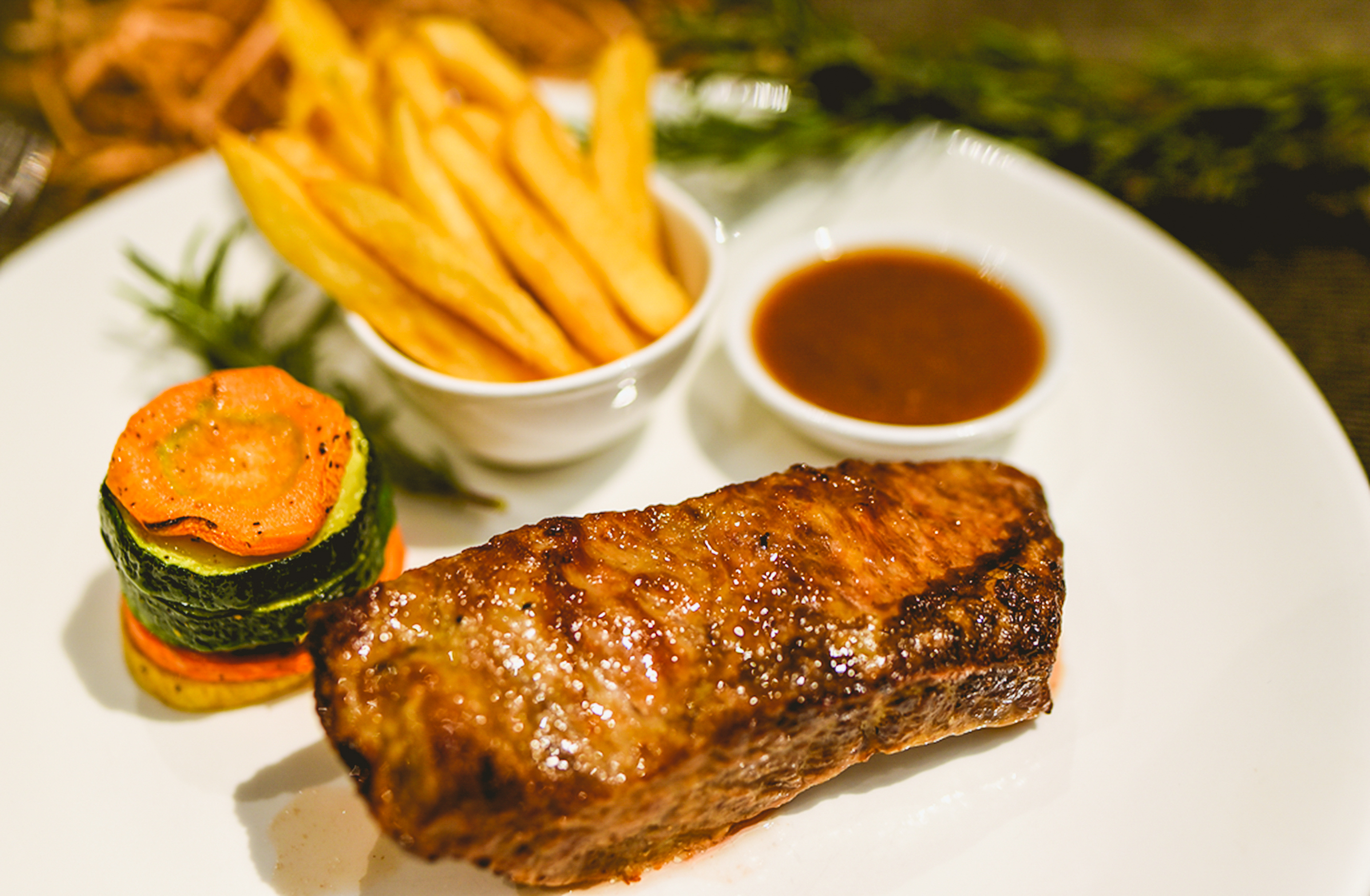 光影咖啡·西餐厅(青岛1907电影博物馆店)