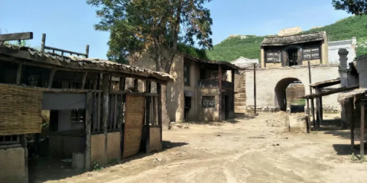 臥牛山影視基地