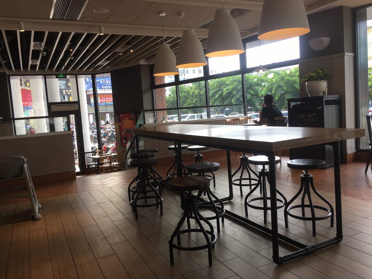 肯德基(东方店)餐厅图片