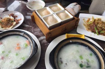 【携程美食林】西宁星空云峰电话\/地址\/菜系\/点