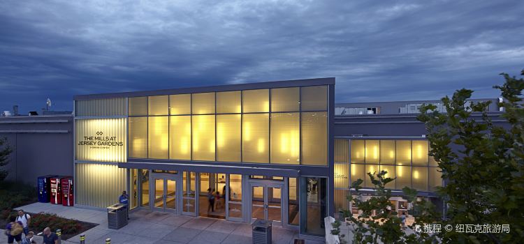 new balance jersey gardens