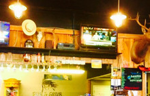 Blondies Trophy Room餐厅图片