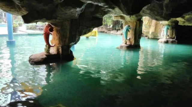 Haitang Xiaoyue Hot Springs