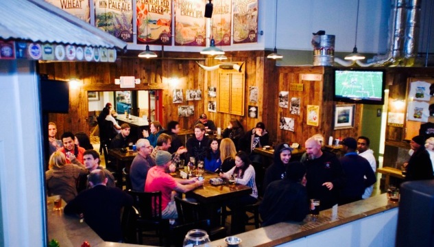 Figueroa Mountain Brewing Co.餐厅图片