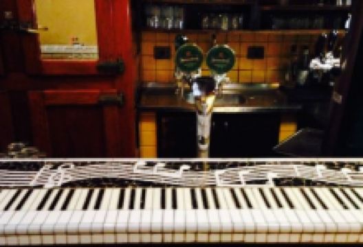 Bar e restaurant Hora Extra美食图片