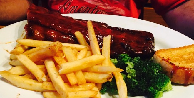 Smokey Bones Pittsburgh