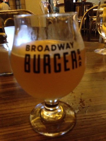 Broadway Burger Bar餐厅图片