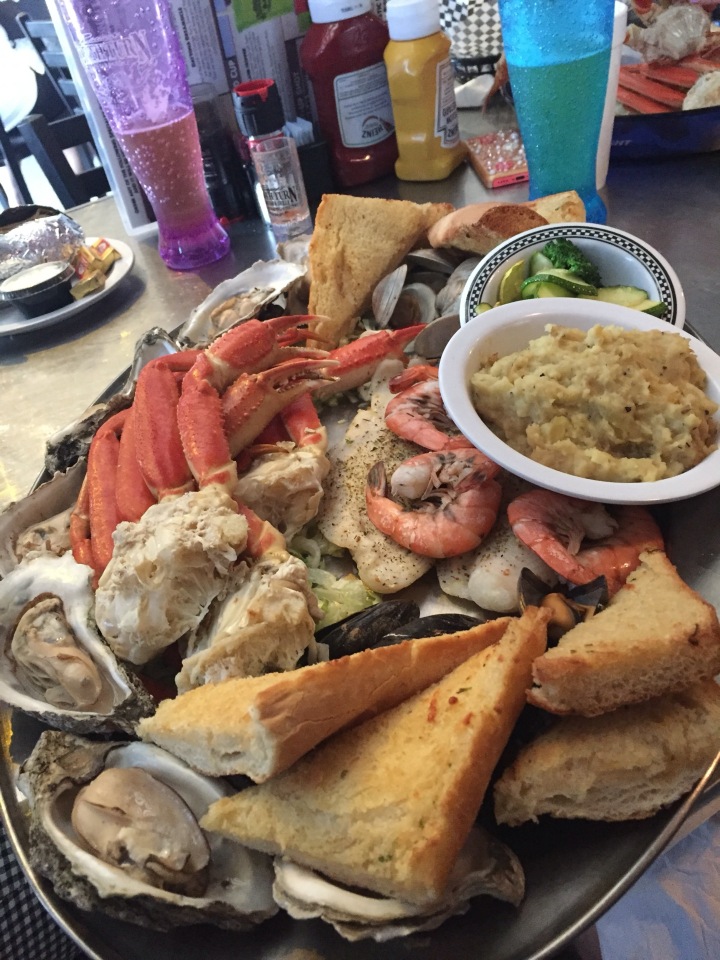 Racing's North Turn餐厅图片