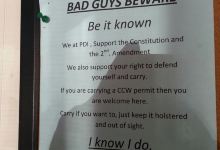 Peculiar Drive-In美食图片