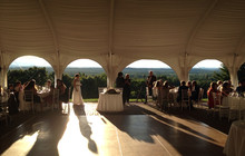 Tea Room At Fruitlands Museum餐厅图片
