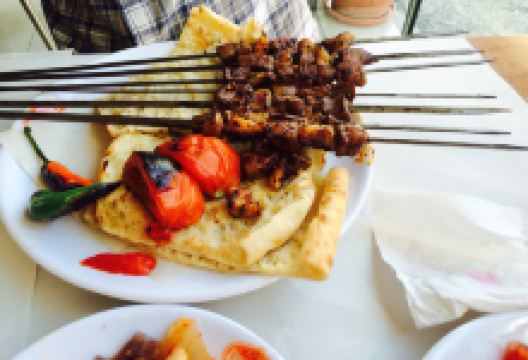 Eyvan Kebap美食图片