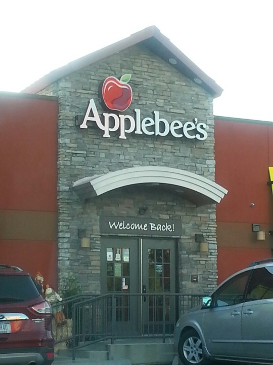 Applebee's Grill + Bar