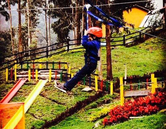 Restaurante Montearroyo: Pesca deportiva & parque de aventura