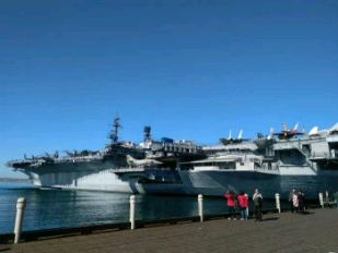 中途島號航空母艦博物館