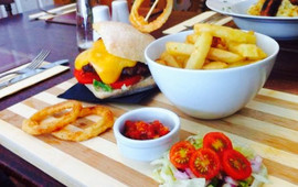 The Three Horseshoes