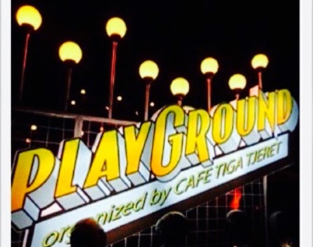 Playground Cafe Solo