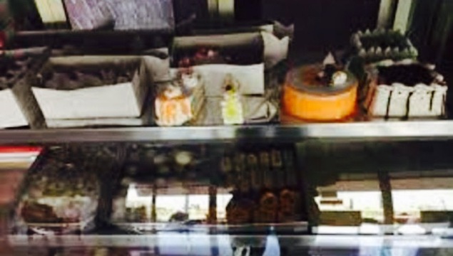 Radhe Sweets & Namkeen餐厅图片