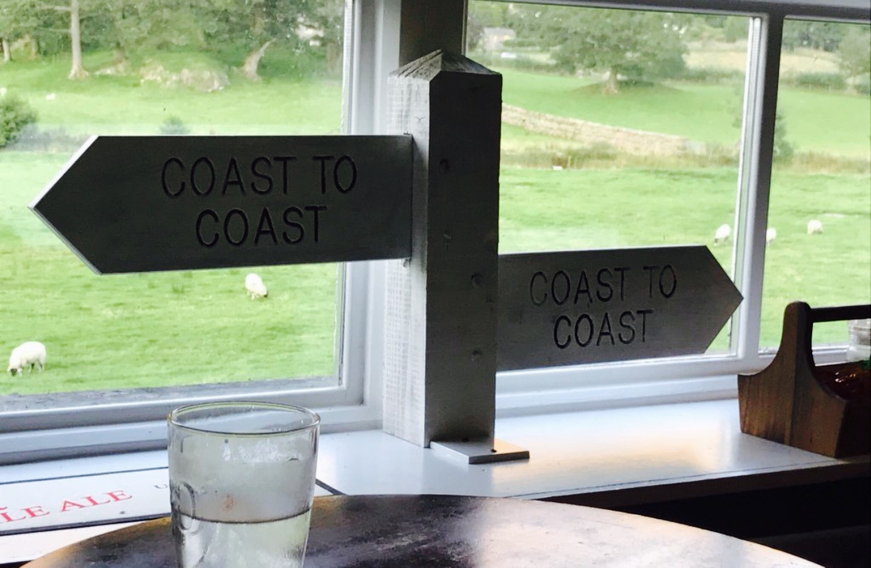 The White Lion Inn餐厅图片