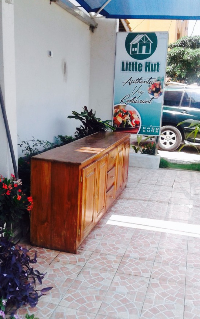 Little Hut Authentic Veg Restaurant餐厅图片