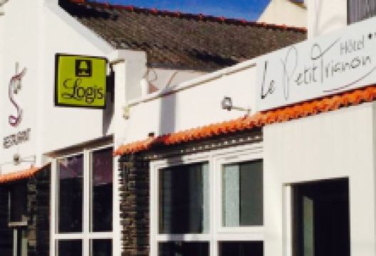 Le "S" Du Petit Trianon美食图片