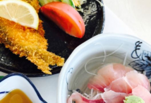 Kawa No Eki Shun No Aji Okada美食图片