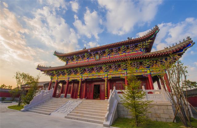 Yinzuotianmeng Scenic Area, Yimeng Mountain