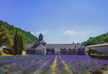 莱博德普罗旺斯旅游图片-法国红土城+塞南克修道院+泉水镇+石头城一日游