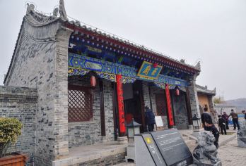 西安白鹿原影视城一日游【直通车/2人起订】【[发团保障]天天发团，优质服务，纯玩无购物，让您感受西安风土人情。】