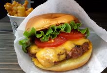 Critters Burger美食图片