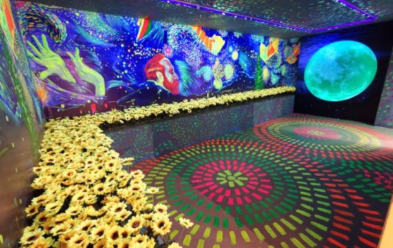 梵高星空艺术馆(珠海旗舰店)